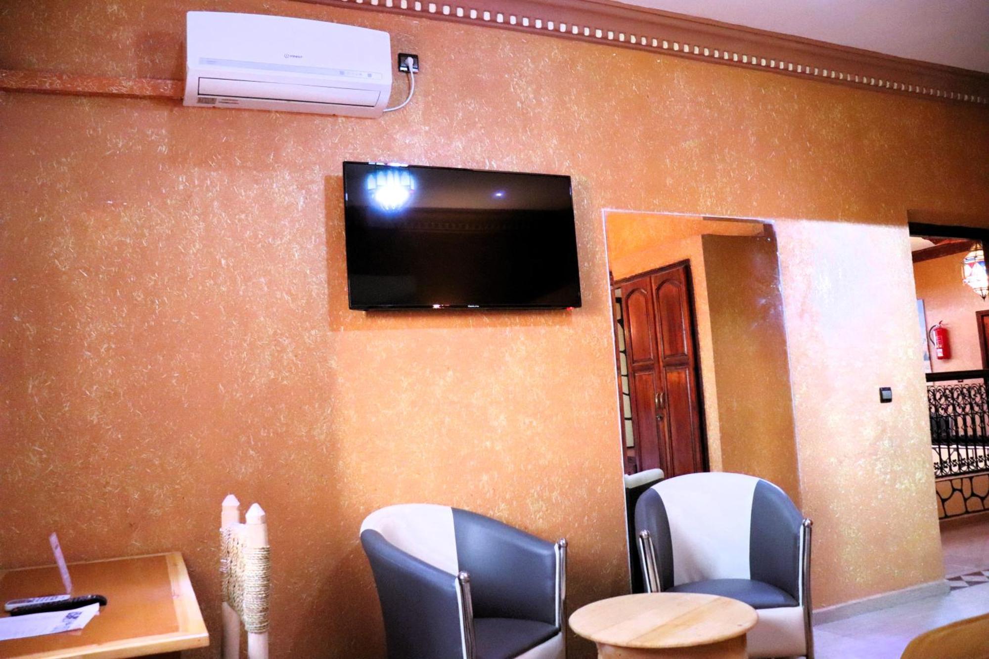 Riad Ait Ben Haddou Exteriör bild